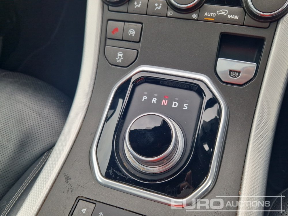 SUV 2014 Range Rover Evoque: слика 24