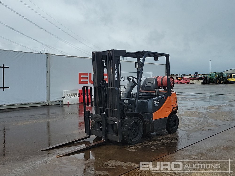 2015 Doosan G30E-5 - Вилушкар: слика 1 2015 Doosan G30E-5 - Вилушкар: слика 1