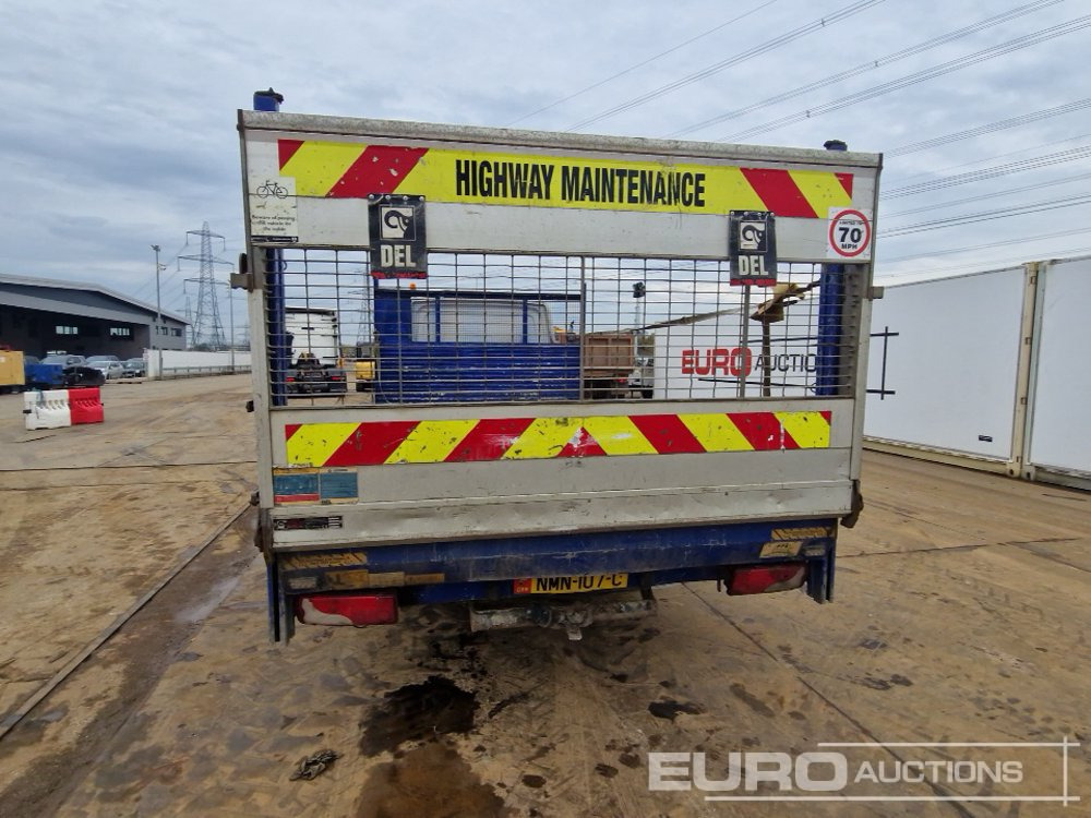 2015 Volkswagen Crafter - Комбе со отворен сандак: слика 4 2015 Volkswagen Crafter - Комбе со отворен сандак: слика 4