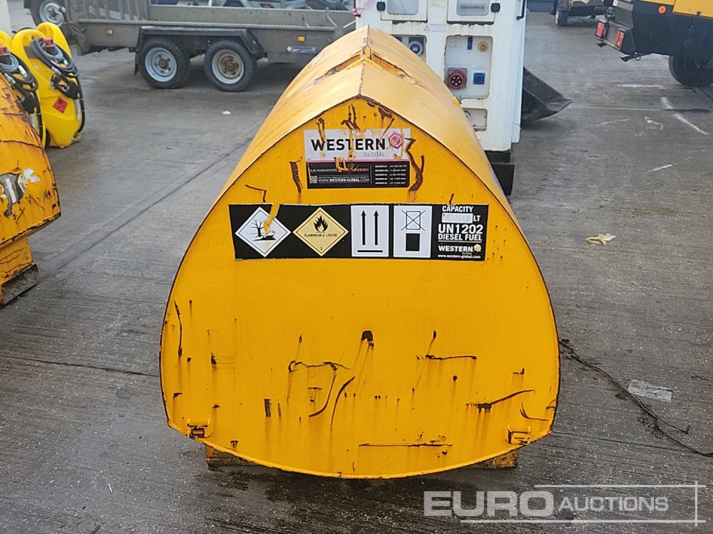 2015 Western 950 Litre - Резервоар за складирање: слика 4 2015 Western 950 Litre - Резервоар за складирање: слика 4