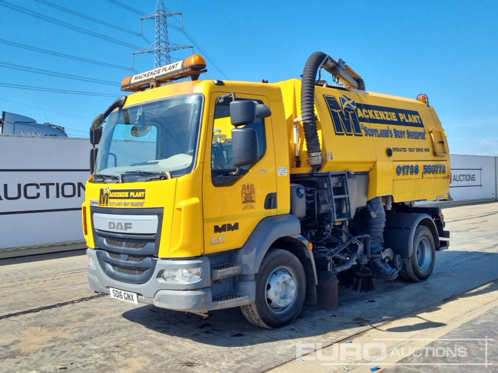 2016 DAF LF220 - Возило за метење: слика 1 2016 DAF LF220 - Возило за метење: слика 1