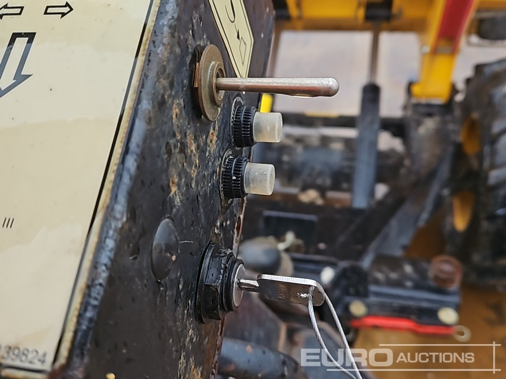 Мини истоварувач 2016 JCB 6TFT: слика 31