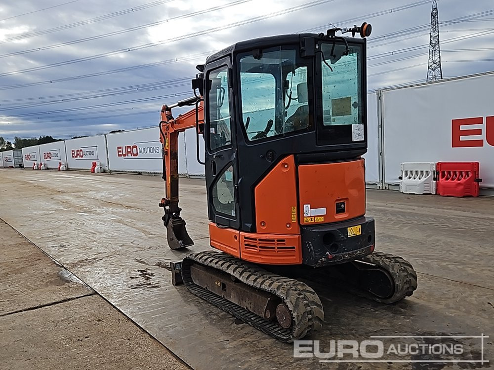 2017 Hitachi ZX26U-5A CR - Мини багер: слика 3 2017 Hitachi ZX26U-5A CR - Мини багер: слика 3