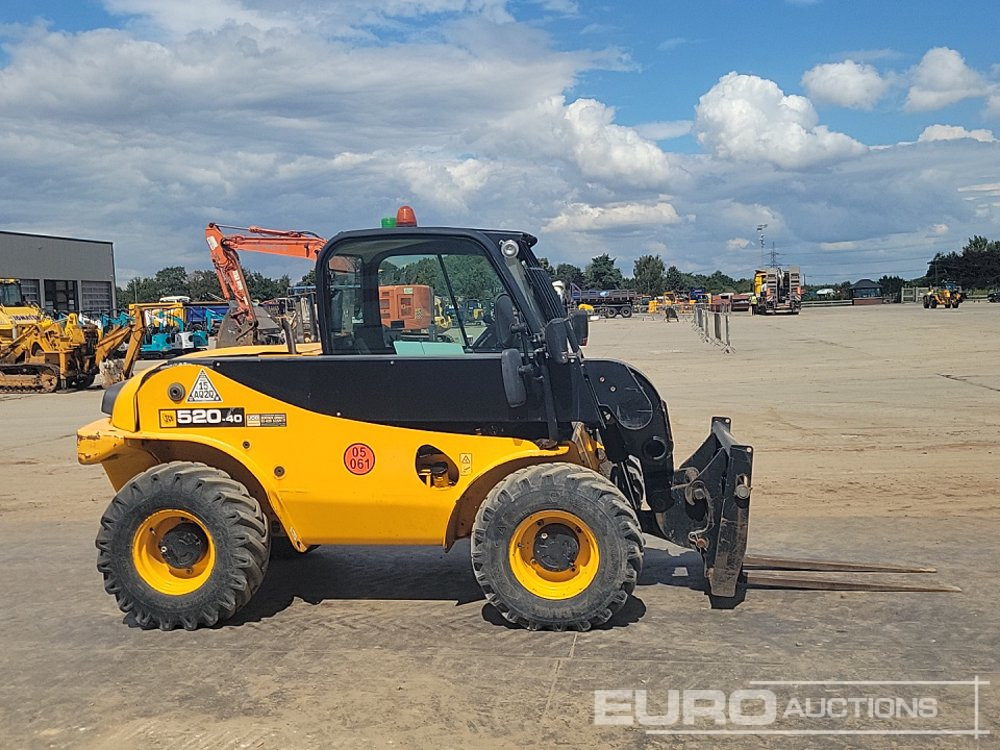 Телескопски ракувач 2017 JCB 520-40: слика 6