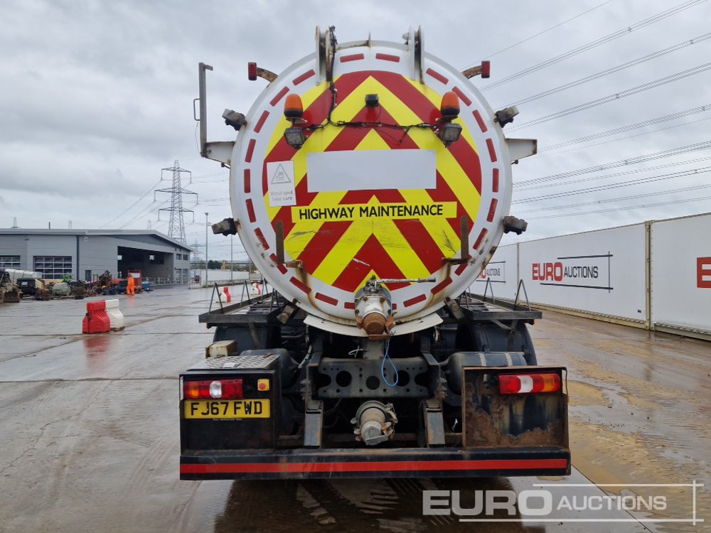 2017 Mercedes Arocs 3240 - Камион цистерна: слика 4 2017 Mercedes Arocs 3240 - Камион цистерна: слика 4