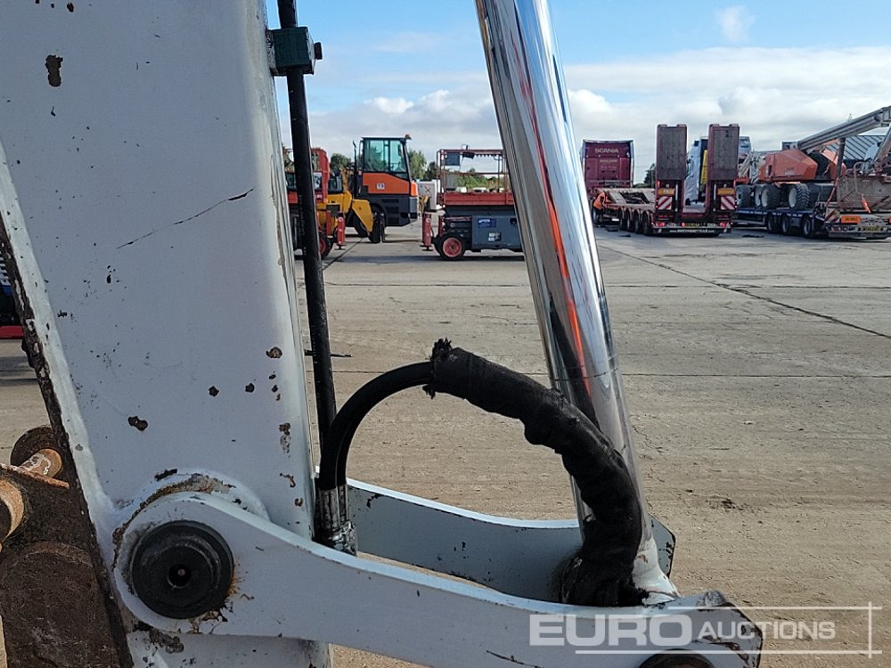 Мини багер 2017 Takeuchi TB290: слика 31