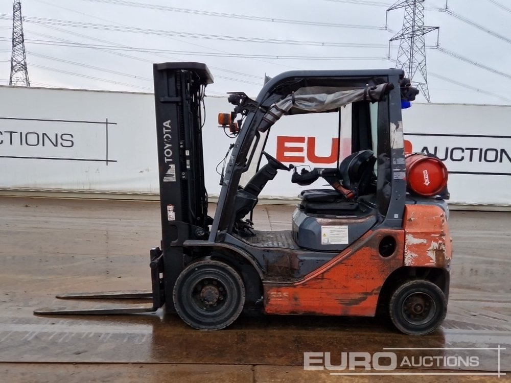 2017 Toyota 02-8FGF20 - Вилушкар: слика 2 2017 Toyota 02-8FGF20 - Вилушкар: слика 2