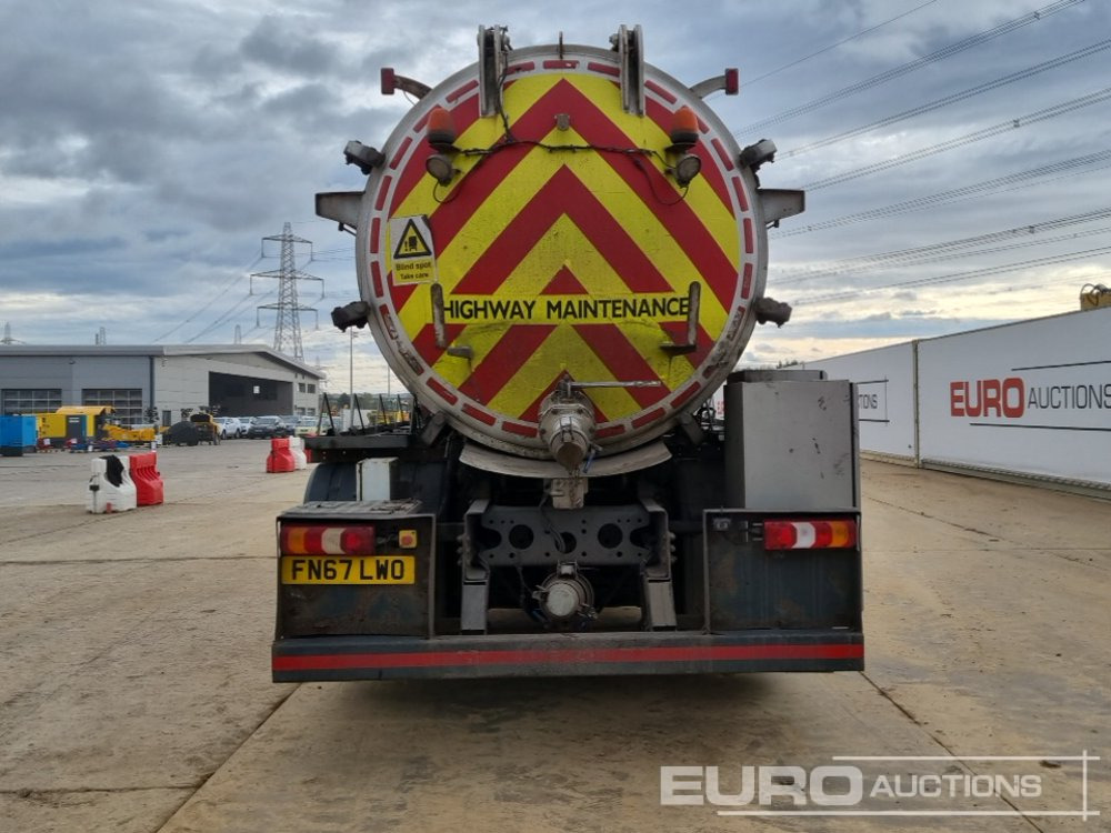 2018 Mercedes Arocs 2533 - Камион цистерна: слика 4 2018 Mercedes Arocs 2533 - Камион цистерна: слика 4