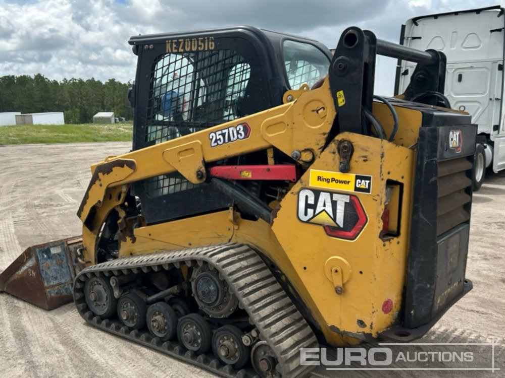 2019 CAT 257D3 - Компактен натоварувач: слика 3 2019 CAT 257D3 - Компактен натоварувач: слика 3