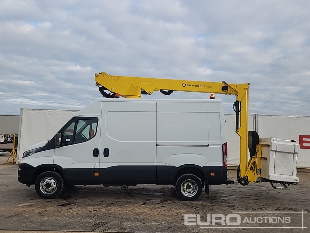 2019 Iveco Daily 50C15 - Камион со подигачка кошница: слика 2 2019 Iveco Daily 50C15 - Камион со подигачка кошница: слика 2