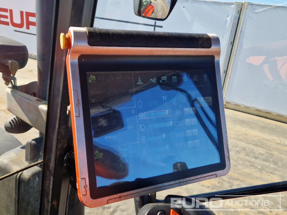 Трактор 2020 Kubota M7152: слика 40