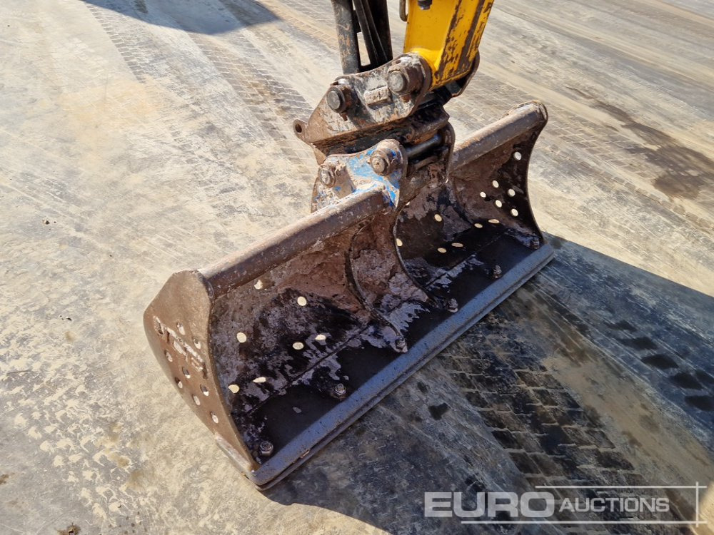 Мини багер 2021 JCB 35Z-1: слика 24