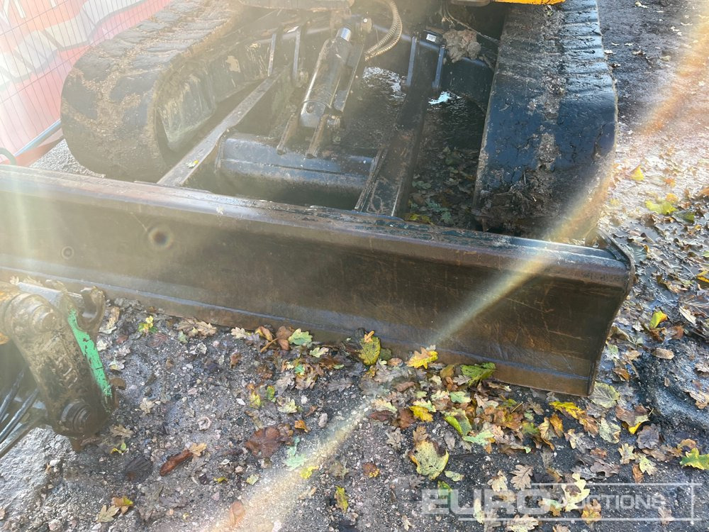 Мини багер 2021 JCB 86C-2: слика 8