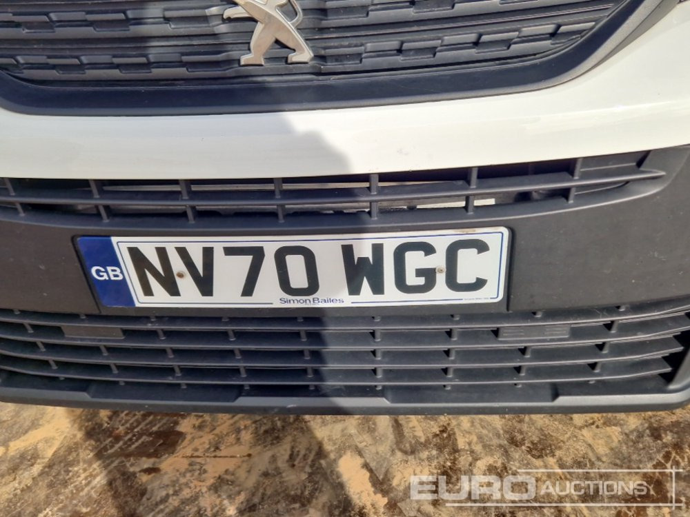 Мало комбе 2021 Peugeot Partner: слика 40