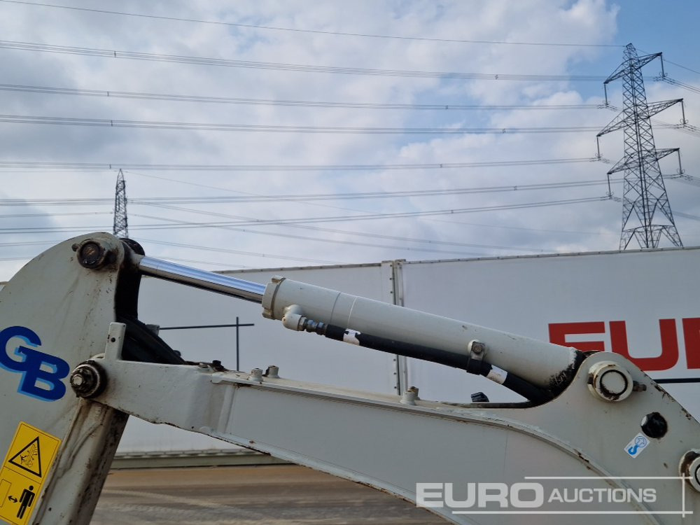 Мини багер 2021 Takeuchi TB216: слика 17