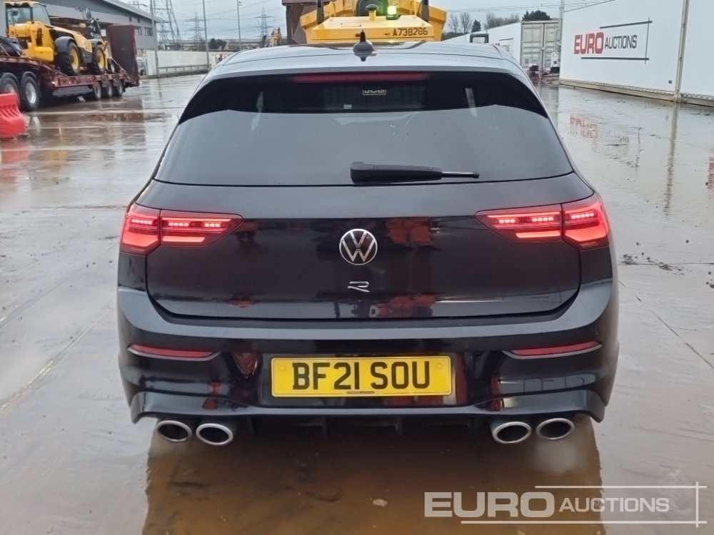 2021 Volkswagen Golf R - Автомобил: слика 4 2021 Volkswagen Golf R - Автомобил: слика 4