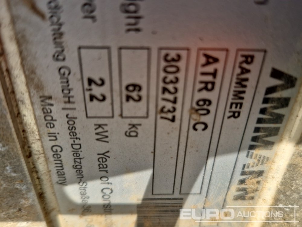 Машина за асфалт 2022 Ammann ATR60C: слика 17