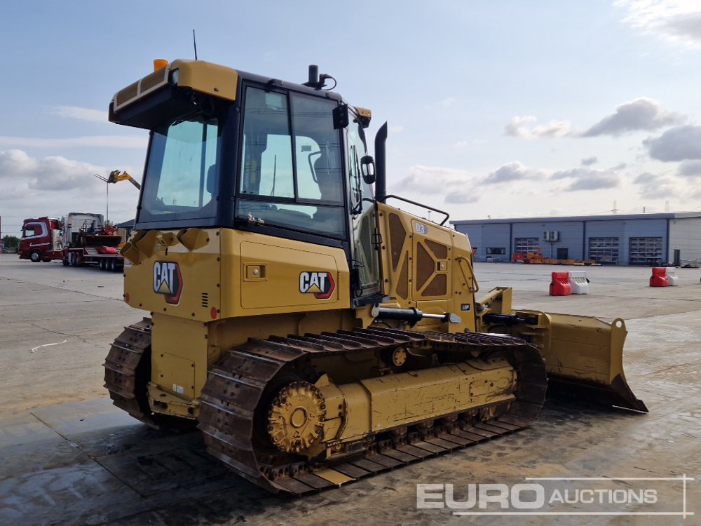 2022 CAT D3 - Булдожер: слика 5 2022 CAT D3 - Булдожер: слика 5