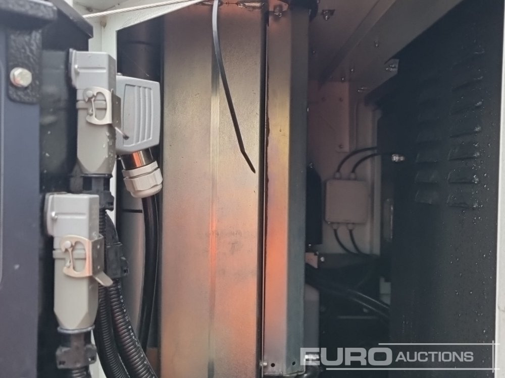 Кула за рефлектори 2022 Trime X-Solar Single Axle Solar Powered LED Lighting Tower: слика 29 Кула за рефлектори 2022 Trime X-Solar Single Axle Solar Powered LED Lighting Tower: слика 29