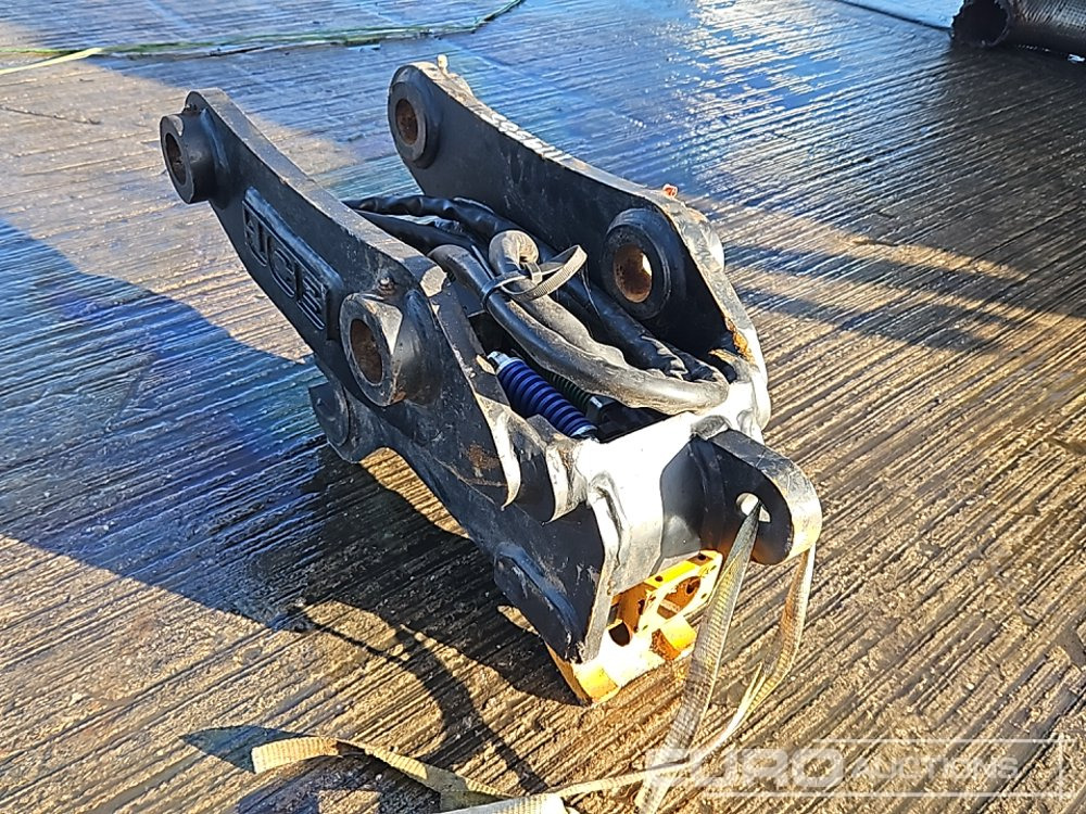 2023 JCB Hydraulic Double Lock QH 65mm Pin to suit 13 Ton Excavator - Брза спојка: слика 3 2023 JCB Hydraulic Double Lock QH 65mm Pin to suit 13 Ton Excavator - Брза спојка: слика 3