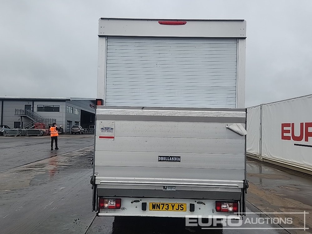 2023 Maxus Deliver 9 - Комбе фургон: слика 4 2023 Maxus Deliver 9 - Комбе фургон: слика 4