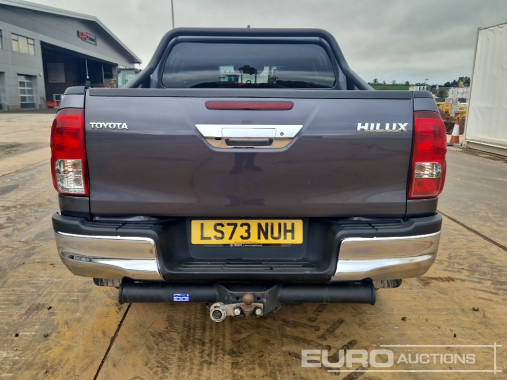 2023 Toyota Hilux - Пикап: слика 4 2023 Toyota Hilux - Пикап: слика 4