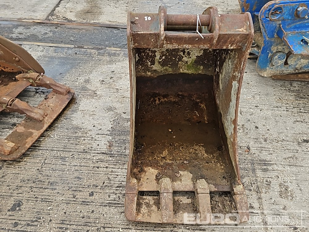 22" Scoop Bucket 50mm Pin to suit 4-6 Ton Excavator - Корпа: слика 4 22" Scoop Bucket 50mm Pin to suit 4-6 Ton Excavator - Корпа: слика 4