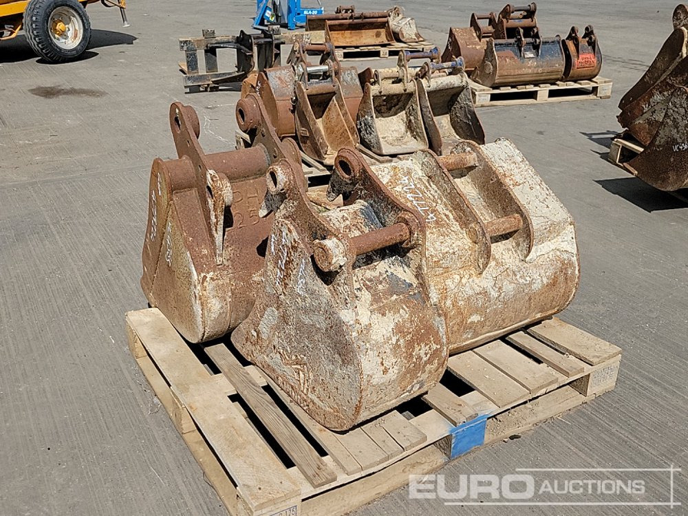 24", 16", 12", 12" Digging Bucket 45mm Pin to suit 4-6 Ton Excavator - Корпа: слика 3 24", 16", 12", 12" Digging Bucket 45mm Pin to suit 4-6 Ton Excavator - Корпа: слика 3