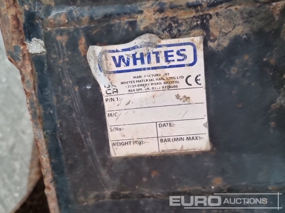 Корпа 24", 24", 24", 18", 12", 12", 12" Digging Bucket 30-35mm Pin to suit Mini Excavator: слика 19