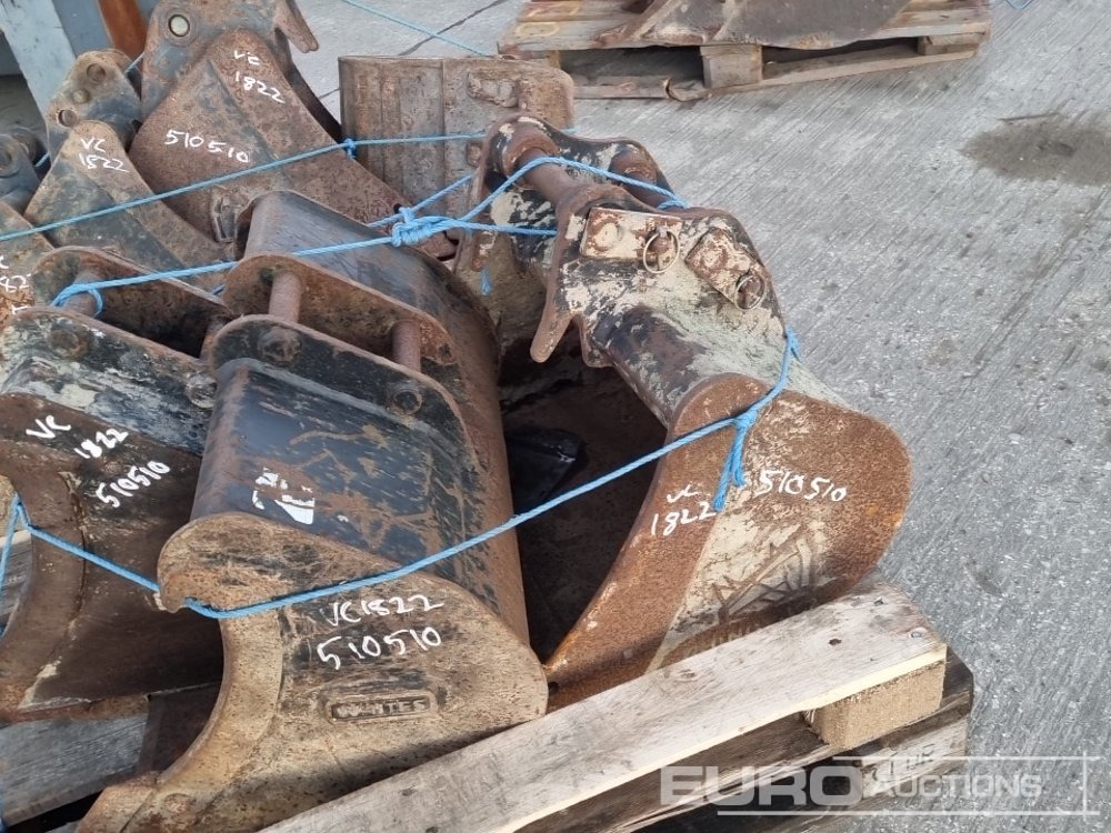 Корпа 24", 24", 24", 18", 12", 12", 12" Digging Bucket 30-35mm Pin to suit Mini Excavator: слика 11