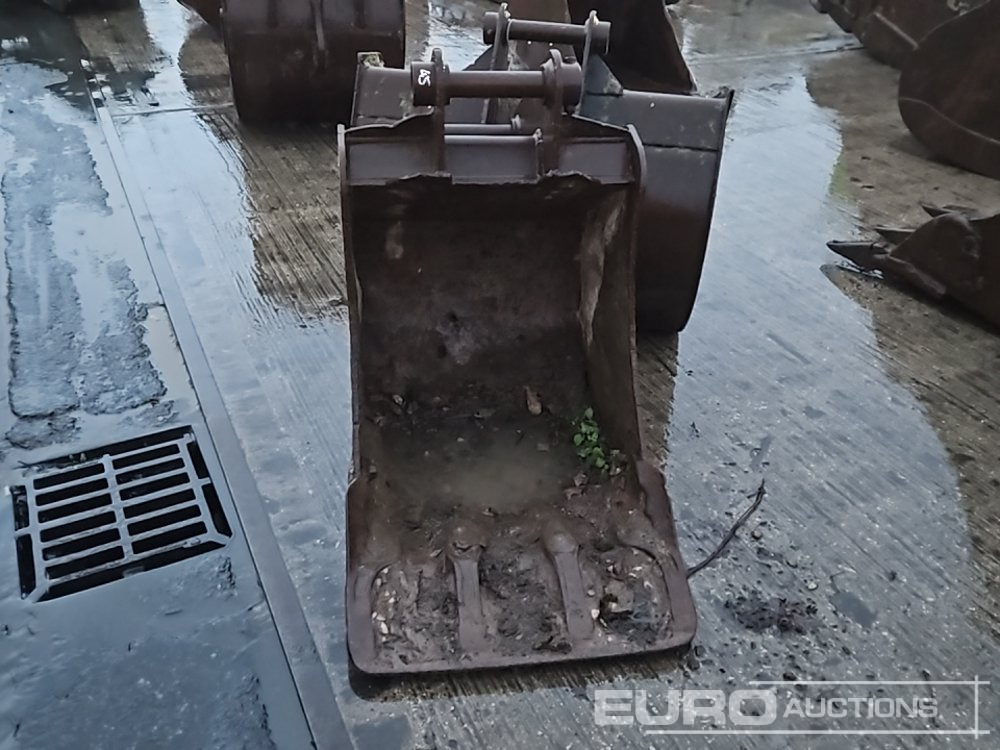 36", 24" Digging Bucket 45mm Pin to suit 4-6 Ton Excavator - Корпа: слика 2 36", 24" Digging Bucket 45mm Pin to suit 4-6 Ton Excavator - Корпа: слика 2