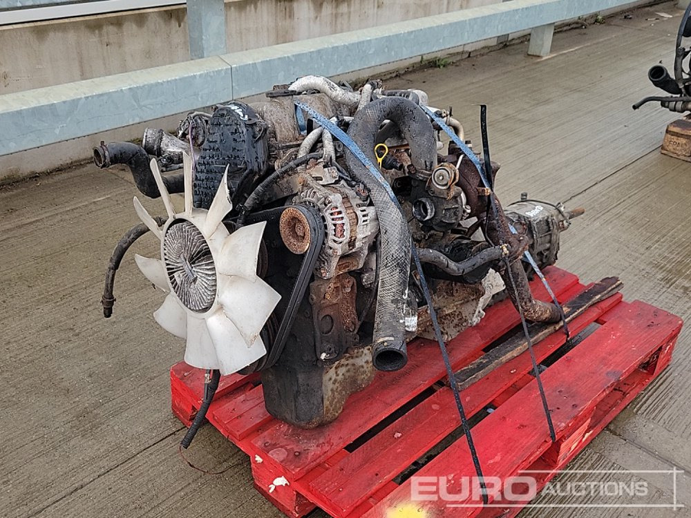 4 Cylinder Engine, Pump - Мотор: слика 1 4 Cylinder Engine, Pump - Мотор: слика 1