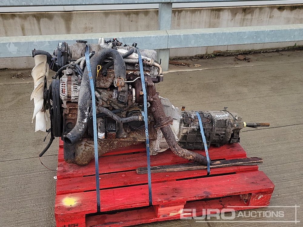 4 Cylinder Engine, Pump - Мотор: слика 2 4 Cylinder Engine, Pump - Мотор: слика 2