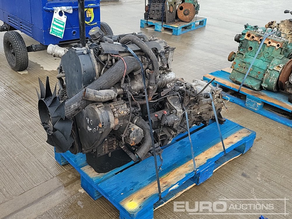 4 Cylinder Engine, Pump - Мотор: слика 1 4 Cylinder Engine, Pump - Мотор: слика 1