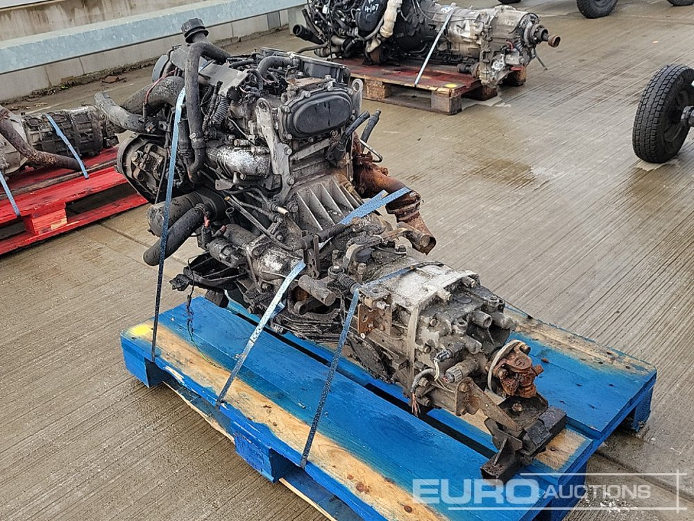 4 Cylinder Engine, Pump - Мотор: слика 3 4 Cylinder Engine, Pump - Мотор: слика 3