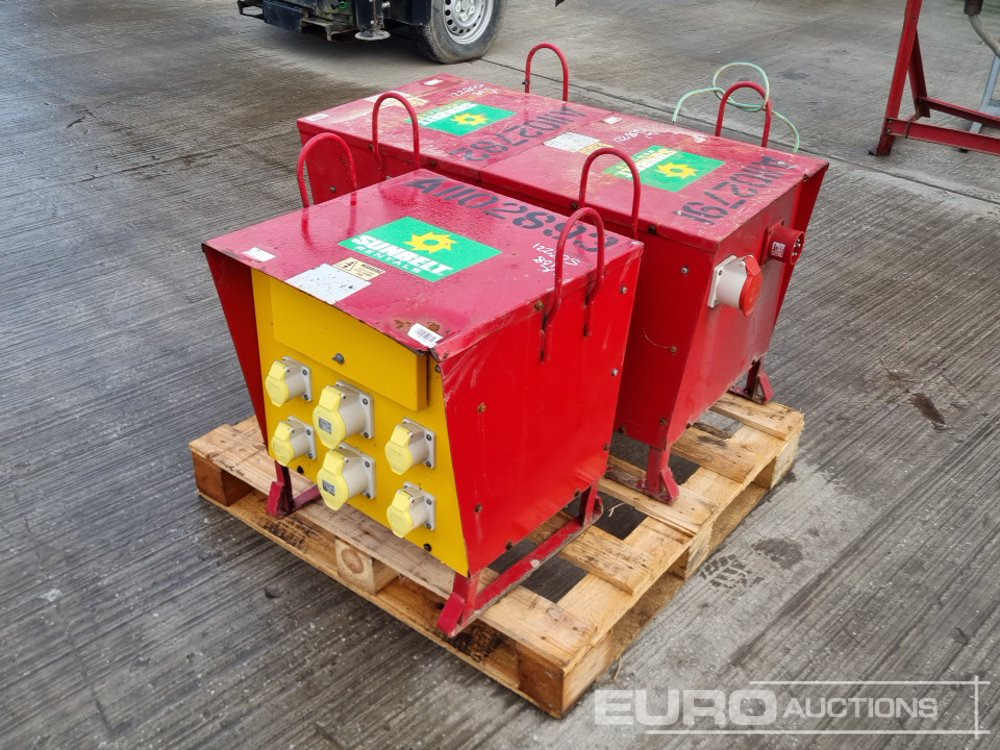 400 Volt Transformer (3 of) - Градежна опрема: слика 1 400 Volt Transformer (3 of) - Градежна опрема: слика 1