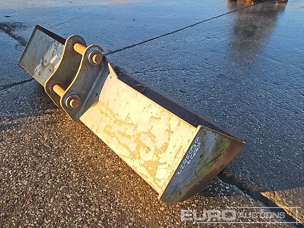 60" Ditching Bucket 45mm Pin to suit 4-6 Ton Excavator - Корпа: слика 5 60" Ditching Bucket 45mm Pin to suit 4-6 Ton Excavator - Корпа: слика 5