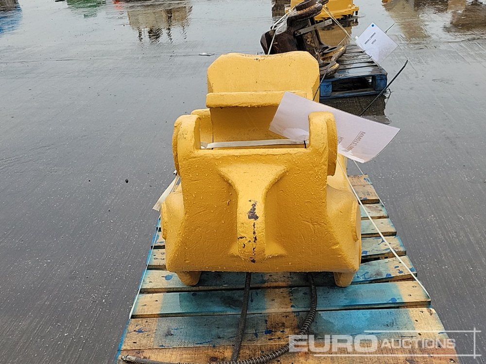 ASB Hydraulic QH 110mm Pin to suit 50 Ton Excavator - Брза спојка: слика 4 ASB Hydraulic QH 110mm Pin to suit 50 Ton Excavator - Брза спојка: слика 4