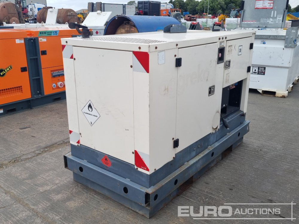 Aggreko 30kVA Generator, Iveco Engine (Parts Missing) - Генераторска поставка: слика 5 Aggreko 30kVA Generator, Iveco Engine (Parts Missing) - Генераторска поставка: слика 5