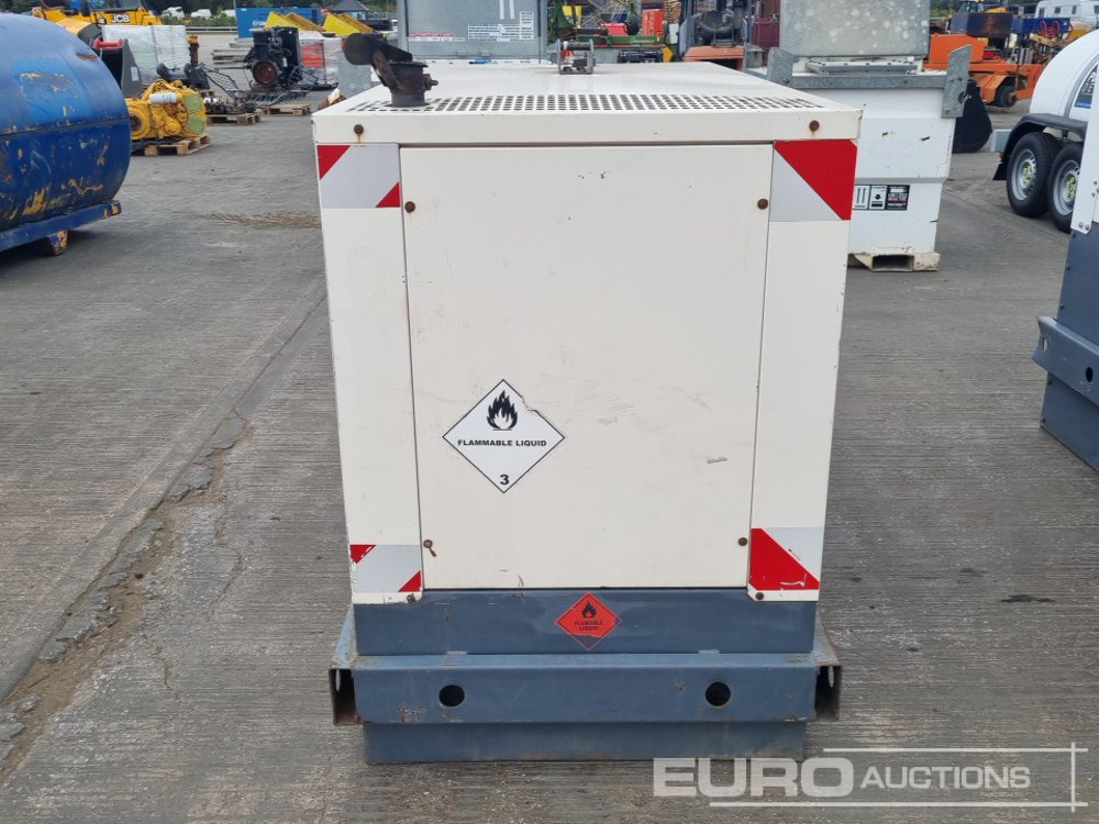 Aggreko 30kVA Generator, Iveco Engine (Parts Missing) - Генераторска поставка: слика 4 Aggreko 30kVA Generator, Iveco Engine (Parts Missing) - Генераторска поставка: слика 4