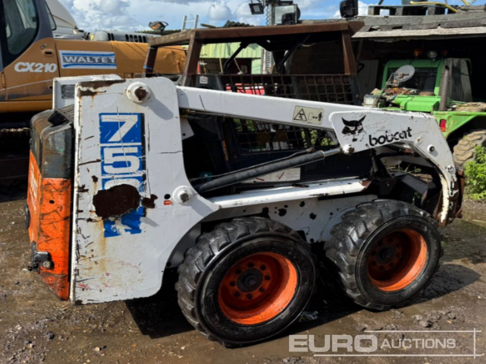 Bobcat 753 - Компактен натоварувач: слика 1 Bobcat 753 - Компактен натоварувач: слика 1