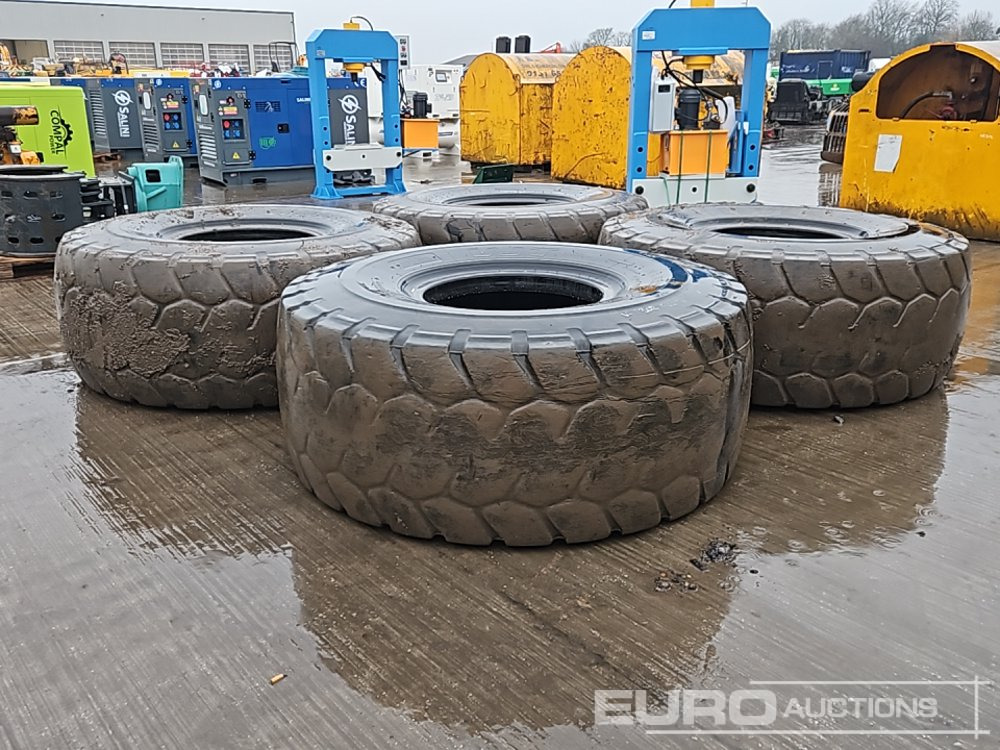 Bridgestone 26.5R25 Tyre (4 of) - Гума: слика 5 Bridgestone 26.5R25 Tyre (4 of) - Гума: слика 5