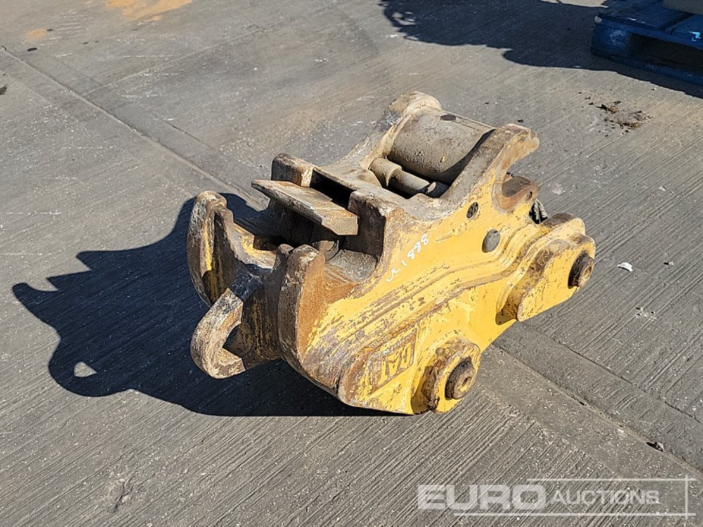 CAT Hydraulic Double Lock QH 80mm Pin to suit 20 Ton Excavator - Брза спојка: слика 5 CAT Hydraulic Double Lock QH 80mm Pin to suit 20 Ton Excavator - Брза спојка: слика 5