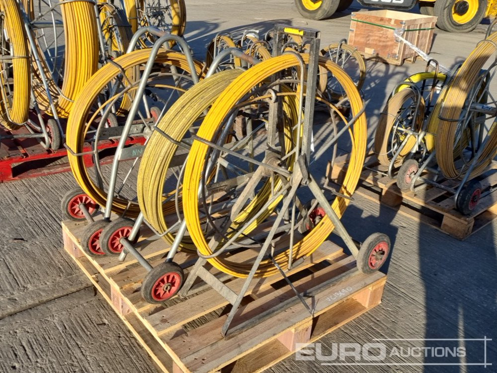 Cobra Reel (3 of) - Градежна опрема: слика 1 Cobra Reel (3 of) - Градежна опрема: слика 1