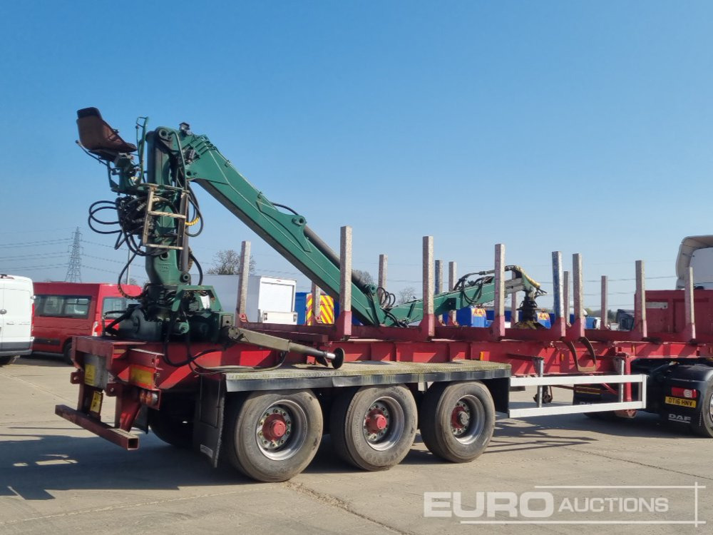 Crane Freuhauf Tri Axle Timber Trailer, Rear Mounted Crane - Полуприколка за дрва: слика 5 Crane Freuhauf Tri Axle Timber Trailer, Rear Mounted Crane - Полуприколка за дрва: слика 5