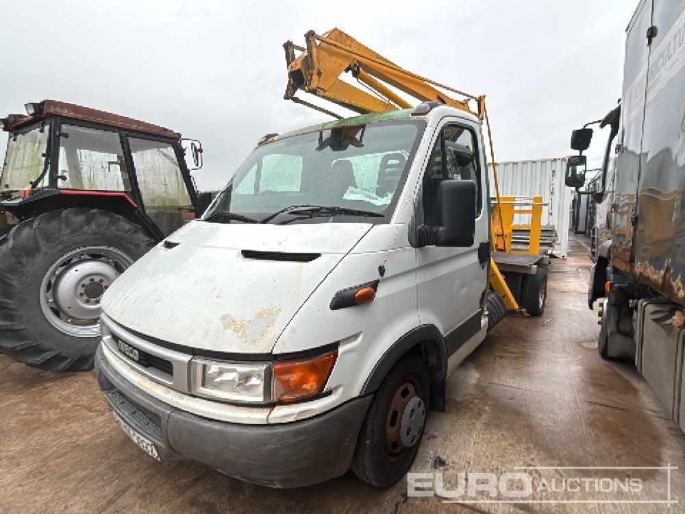 2004 Iveco 35C13 - Друга машина: слика 1 2004 Iveco 35C13 - Друга машина: слика 1