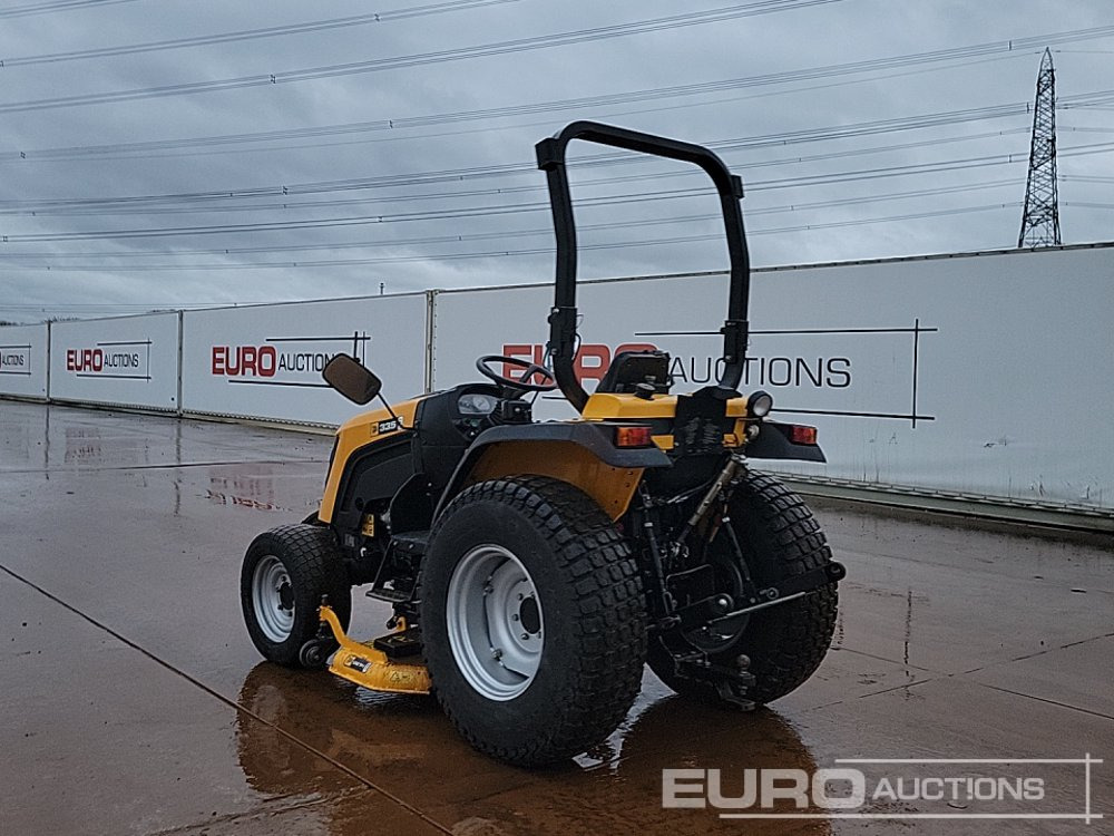 JCB 335HST - Мини трактор: слика 3 JCB 335HST - Мини трактор: слика 3