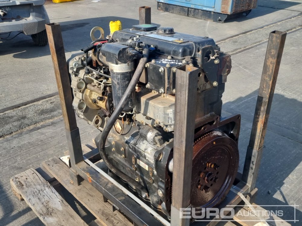 JCB 4 Cylinder Engine - Мотор: слика 3 JCB 4 Cylinder Engine - Мотор: слика 3