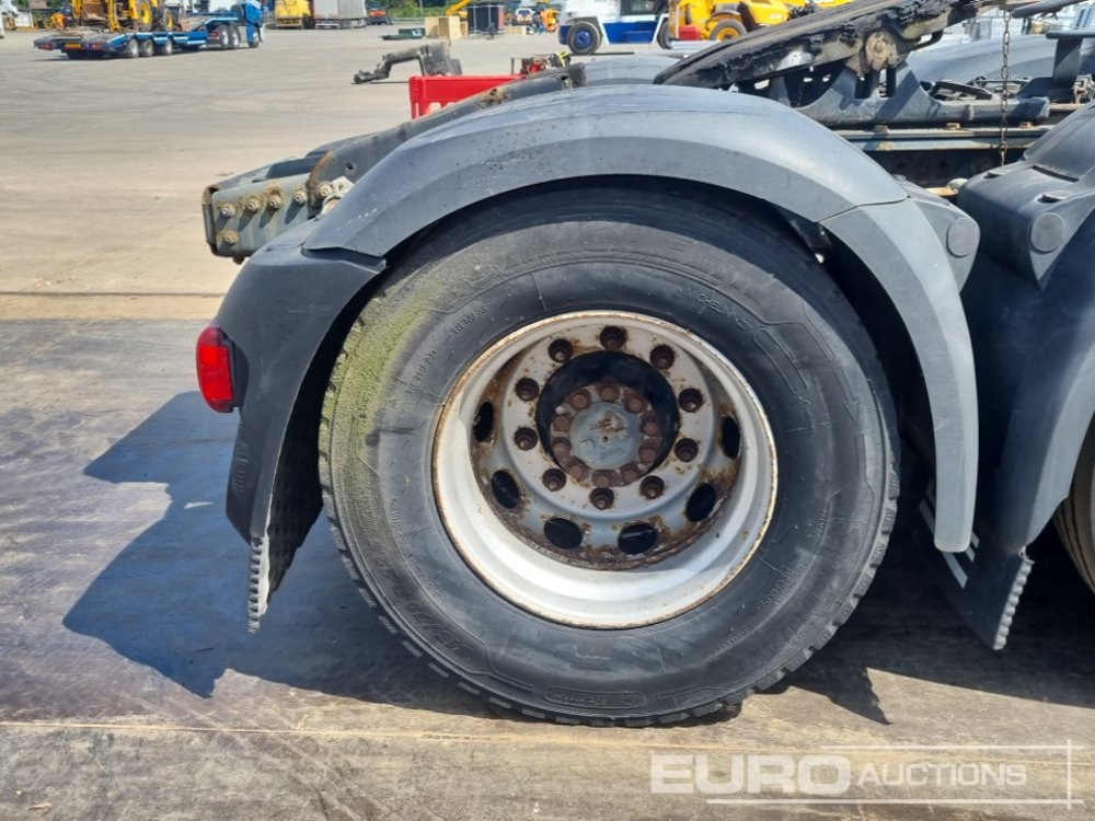 Камион влекач 2015 DAF CF460: слика 12