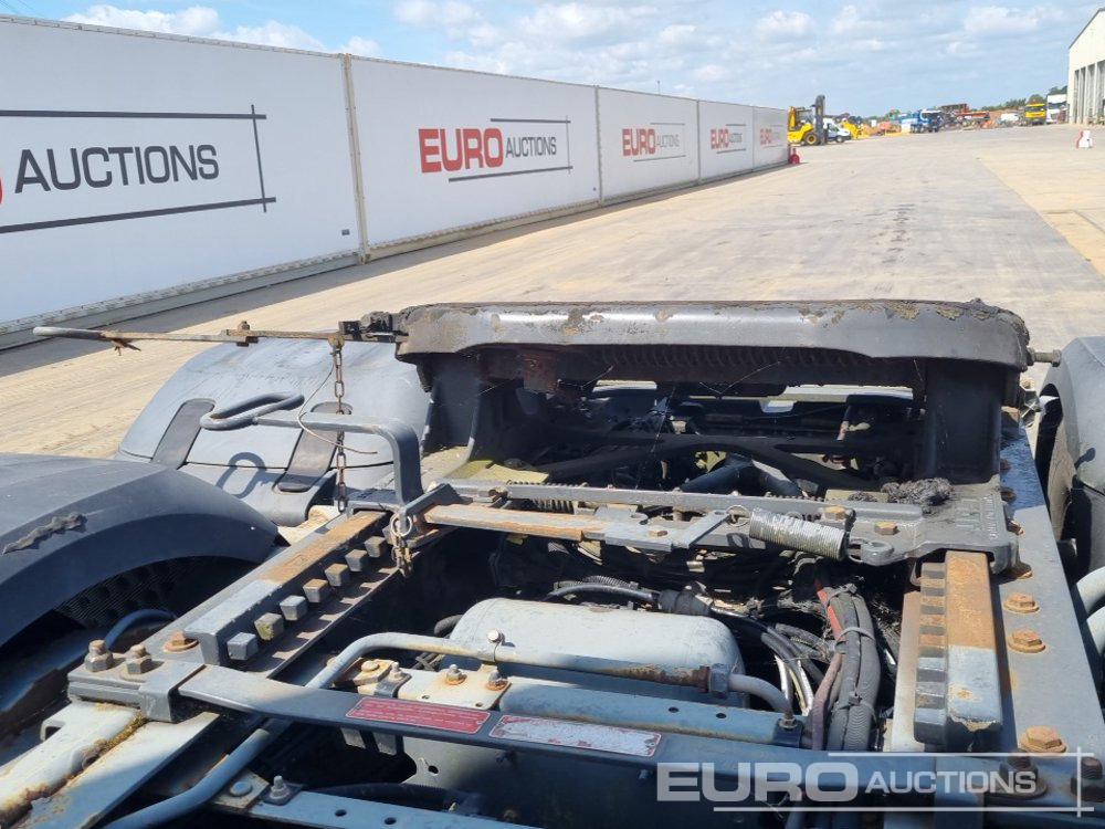 Камион влекач 2015 DAF CF460: слика 17